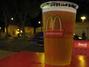 Bier bij de Mac - De strijd om bier bij de McDonalds
